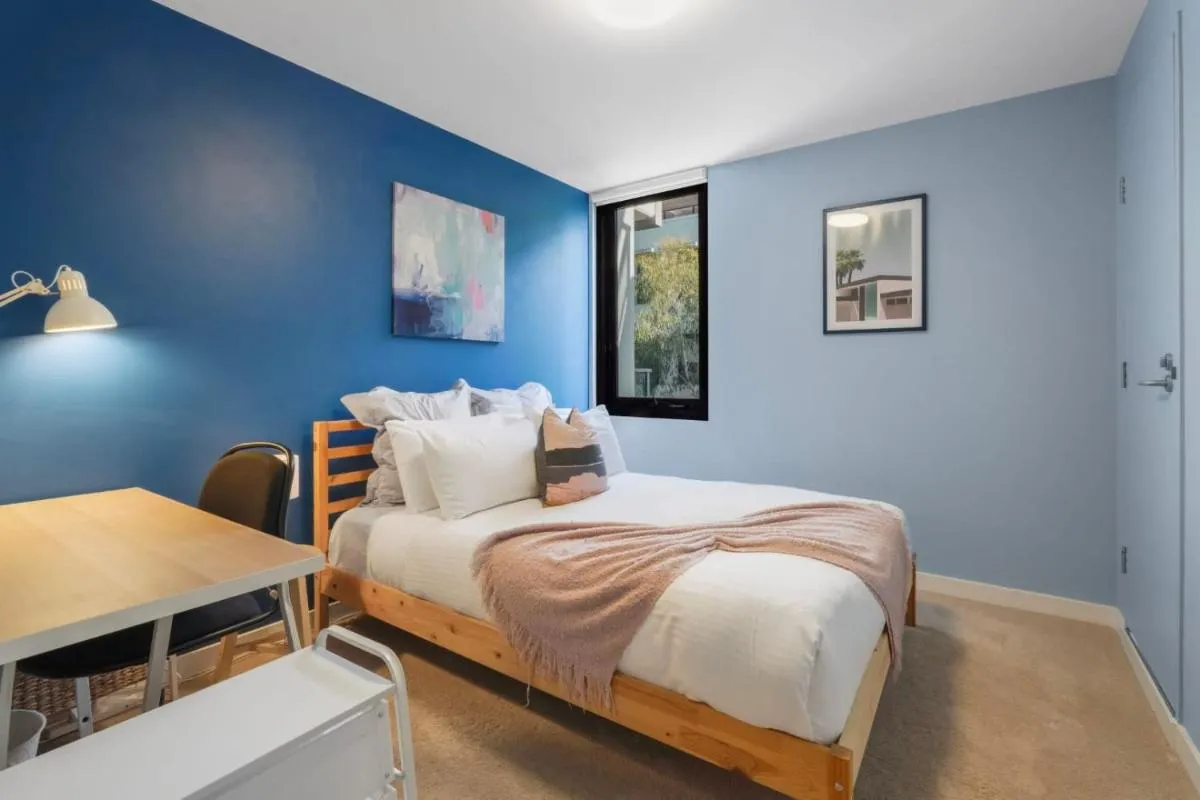 Image 1 of Gorgeous flat in Brunswick East with pool, gym and rooftop