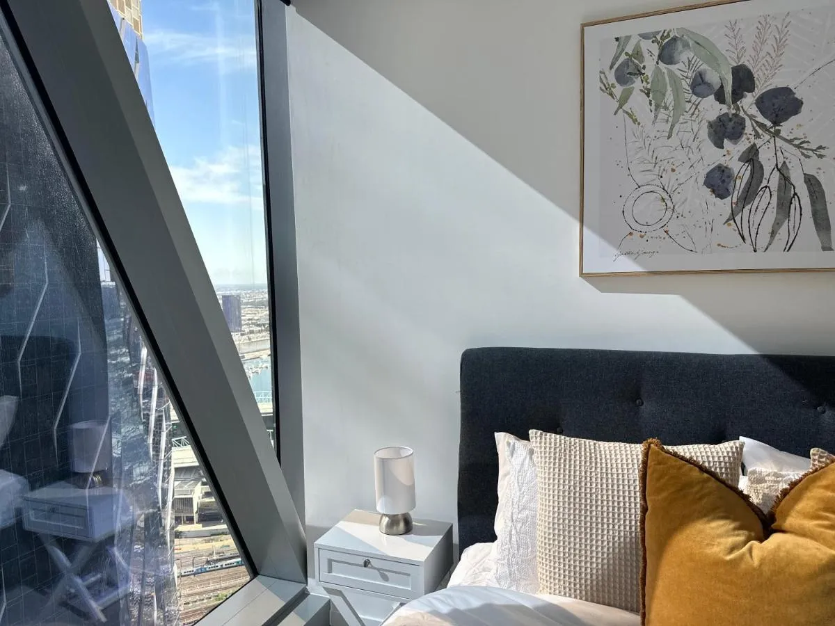 Image 1 of Harborview Horizon Suite