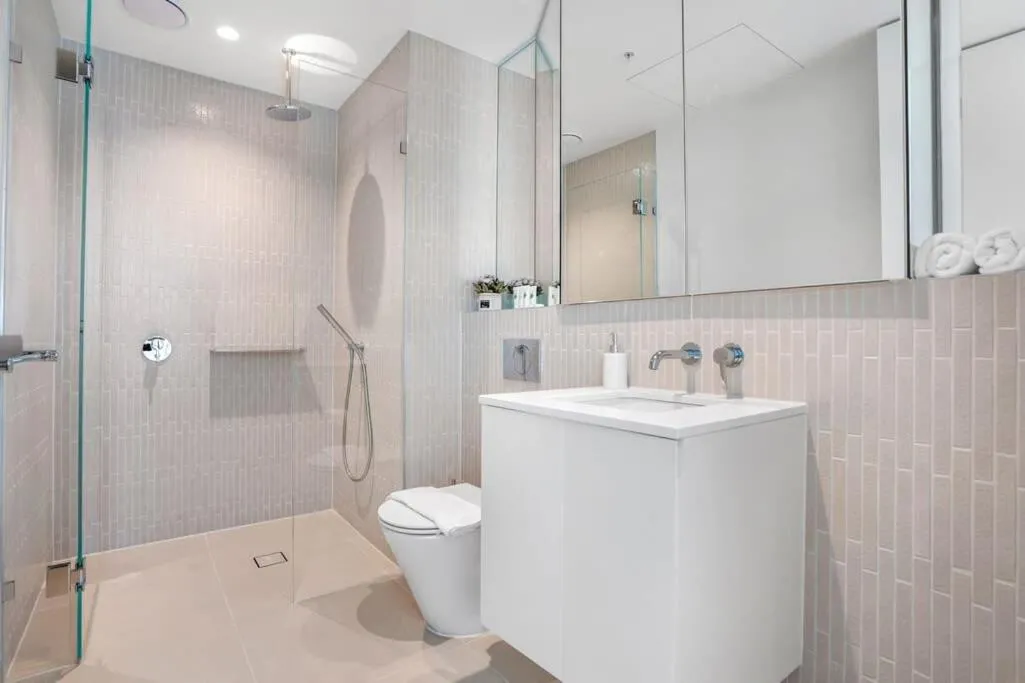 Image 2 of High Rise Southbank Luxury Apt (50th floor)