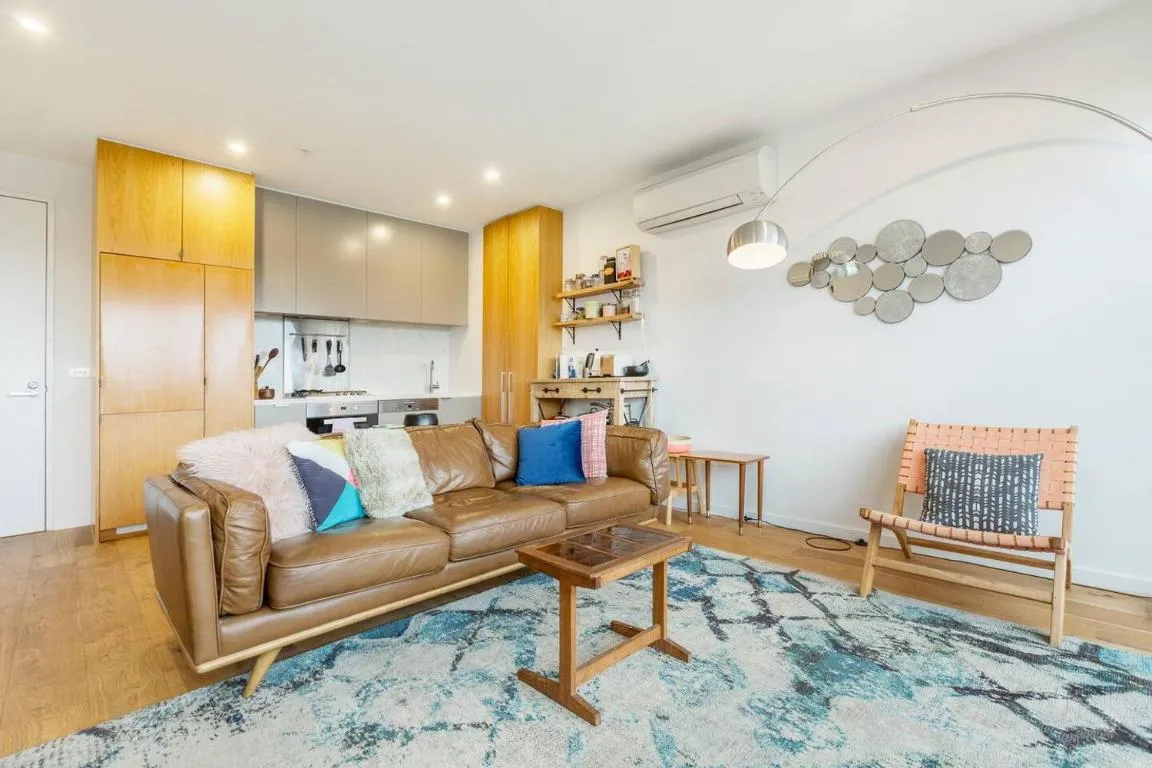 Image of Hip off High Street – A Vibrant Balcony Escape