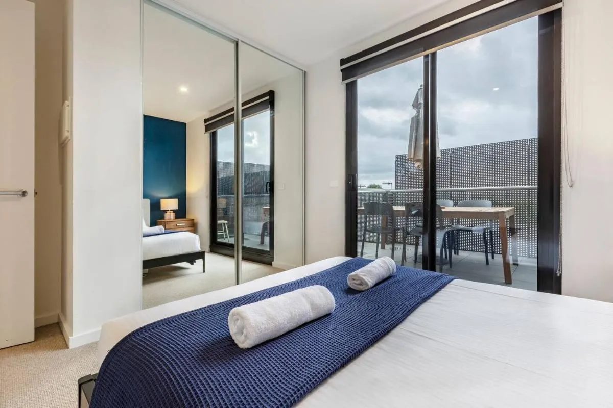 Image 6 of Hip off High Street – A Vibrant Balcony Escape