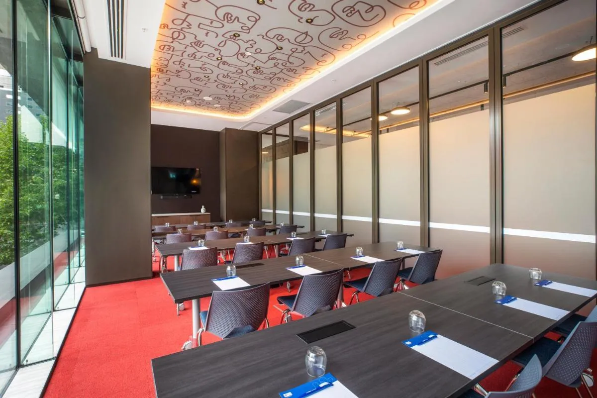 Image 5 of Holiday Inn Express Melbourne Little Collins, an IHG Hotel