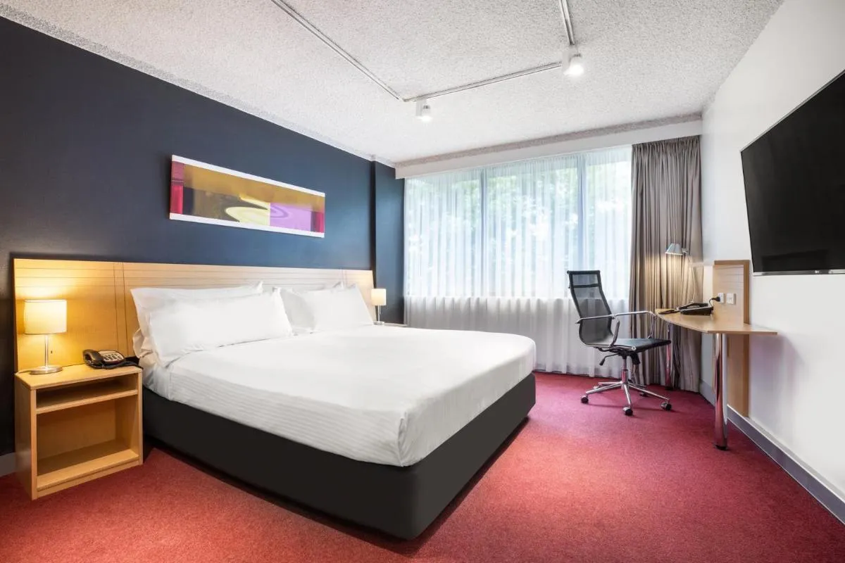Image 4 of Holiday Inn Melbourne Airport, an IHG Hotel