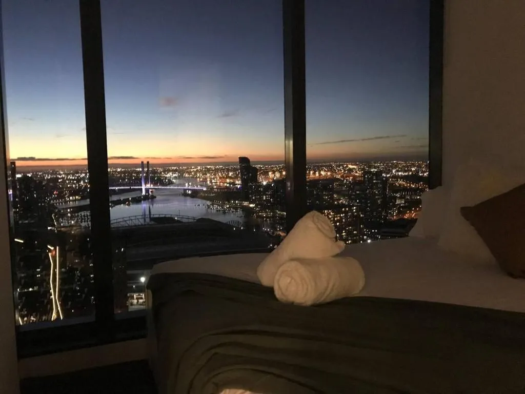 Image of Hudson Sea View Apartments Southern Cross Station CBD