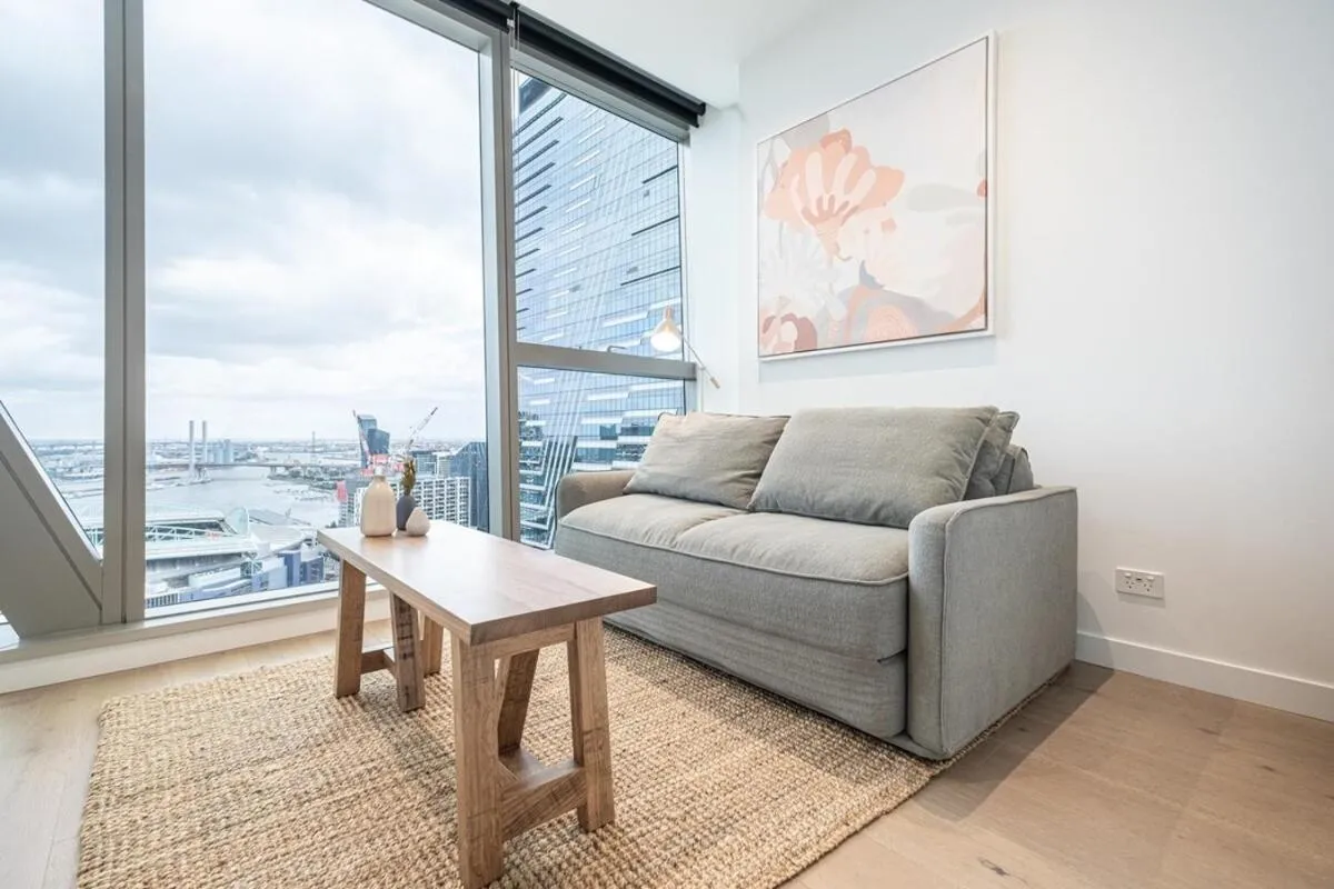 Image 6 of Irresistible 3br2ba Apt West Side Place