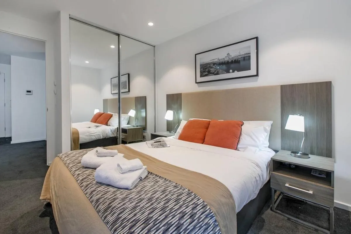 Image 1 of Kavanagh Cool – A Central Resort-style Pad