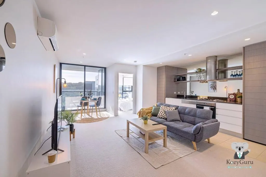Image of KozyGuru / Abbotsford / 1Bed Apt / VAB803C