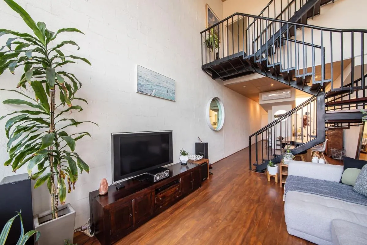 Image 5 of Loft Living Close to the MCG