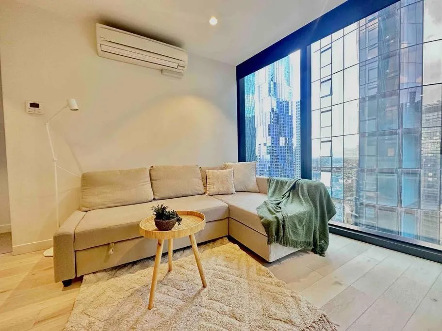Image of Lovely& Cozy Apt @CBD Level 35, Mins to Central
