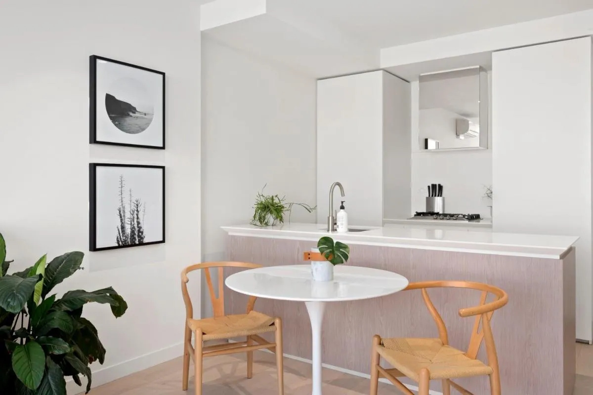 Image 2 of Luxuria Apartments – EQ Tower