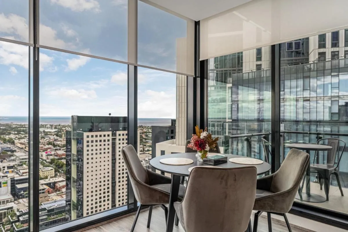 Image 3 of Luxury 2BR Apartment in the Heart of Southbank