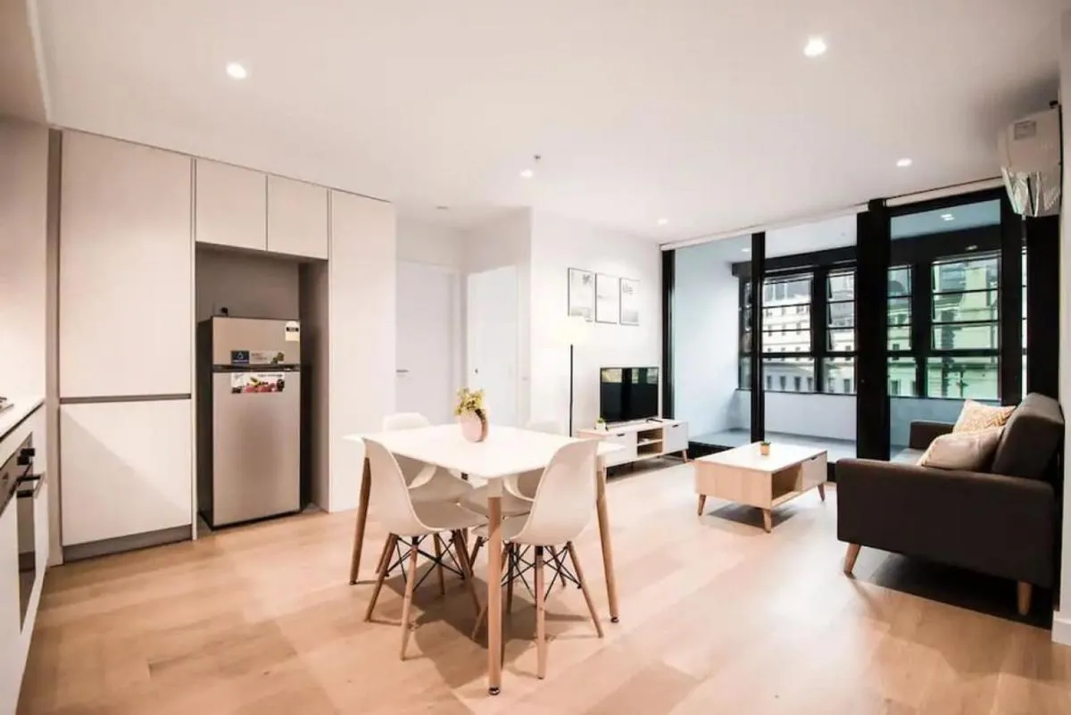 Image 4 of Luxury 2BR wCity view near Yara River and Crown