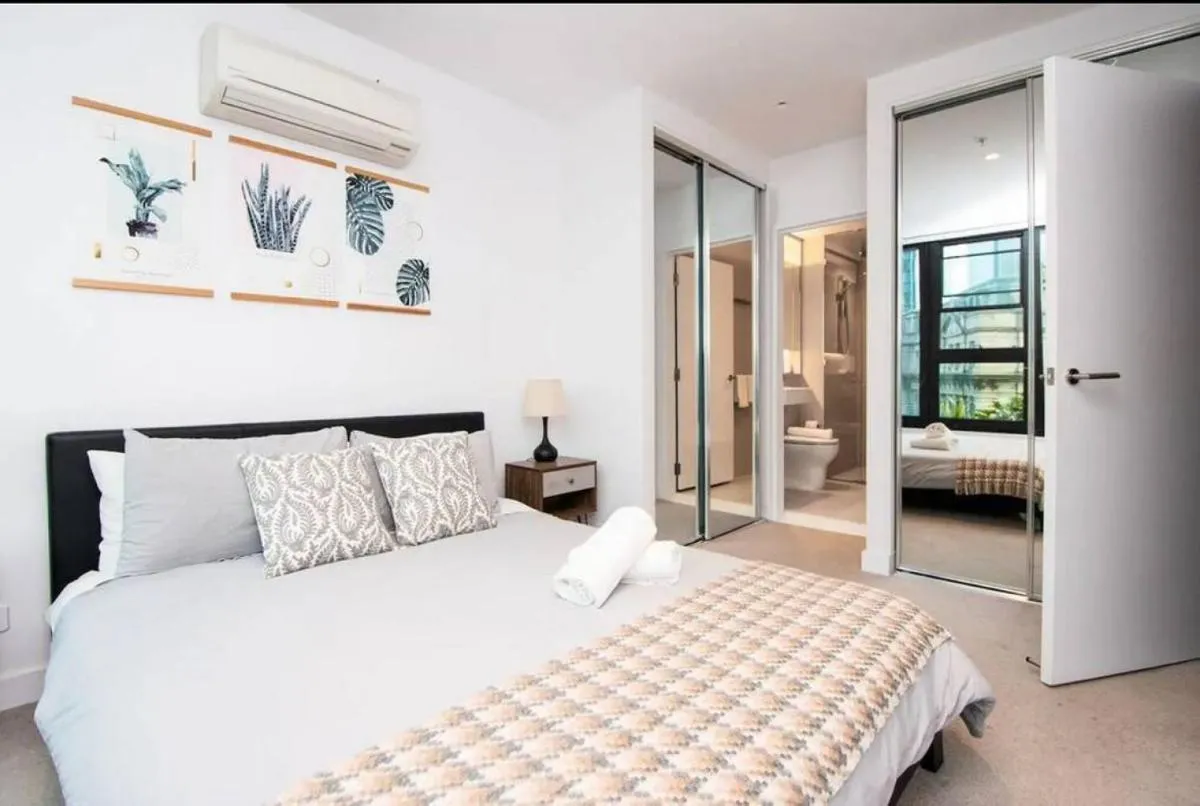 Image 1 of Luxury 2BR wCity view near Yara River and Crown