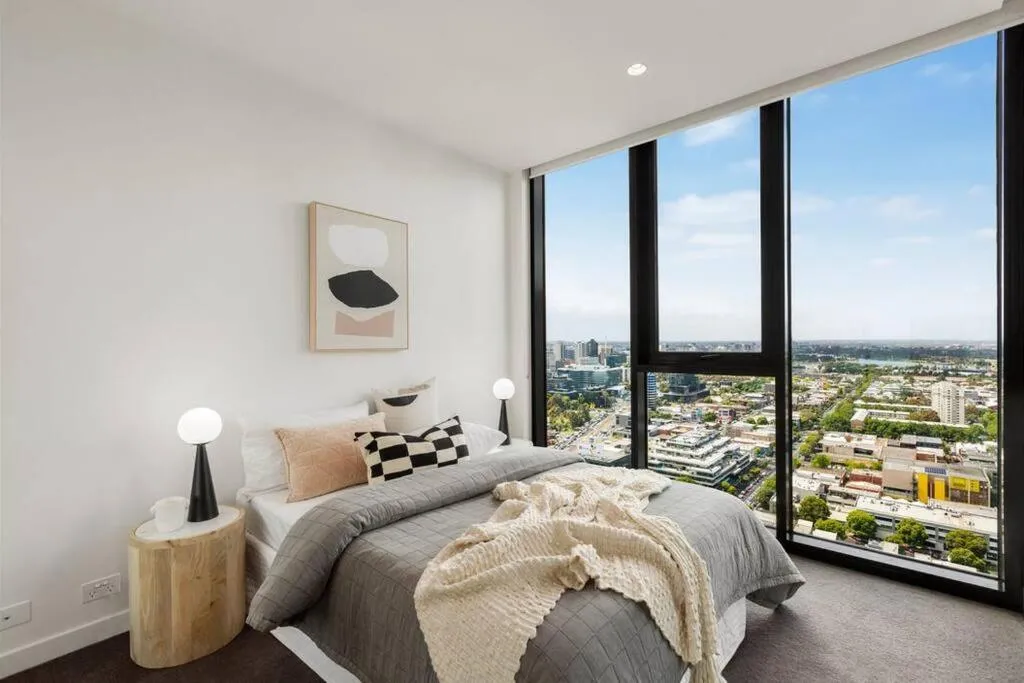 Image 1 of Luxury Southbank apartment