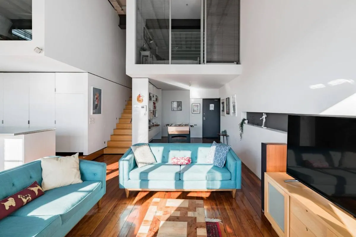 Image 2 of Luxury Warehouse Loft