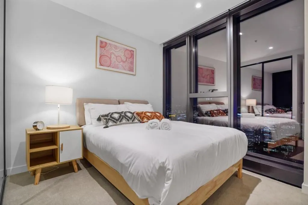 Image 6 of Lv 60 Skyline 2B 2B 1CP in Heart of Melbourne