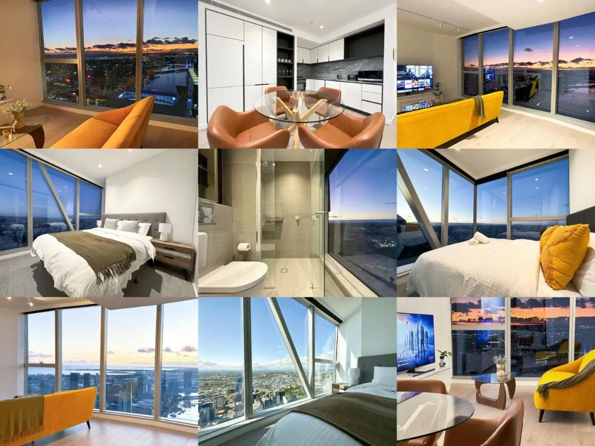 Image 1 of Melbourne CBD Apt with Free Car Park Ocean View