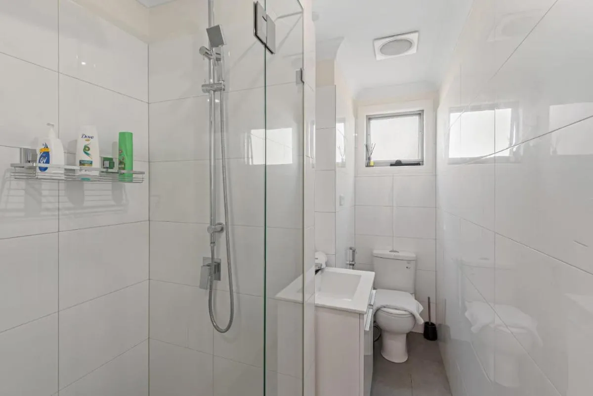 Image 2 of Melbourne CBD edge lifestyle home