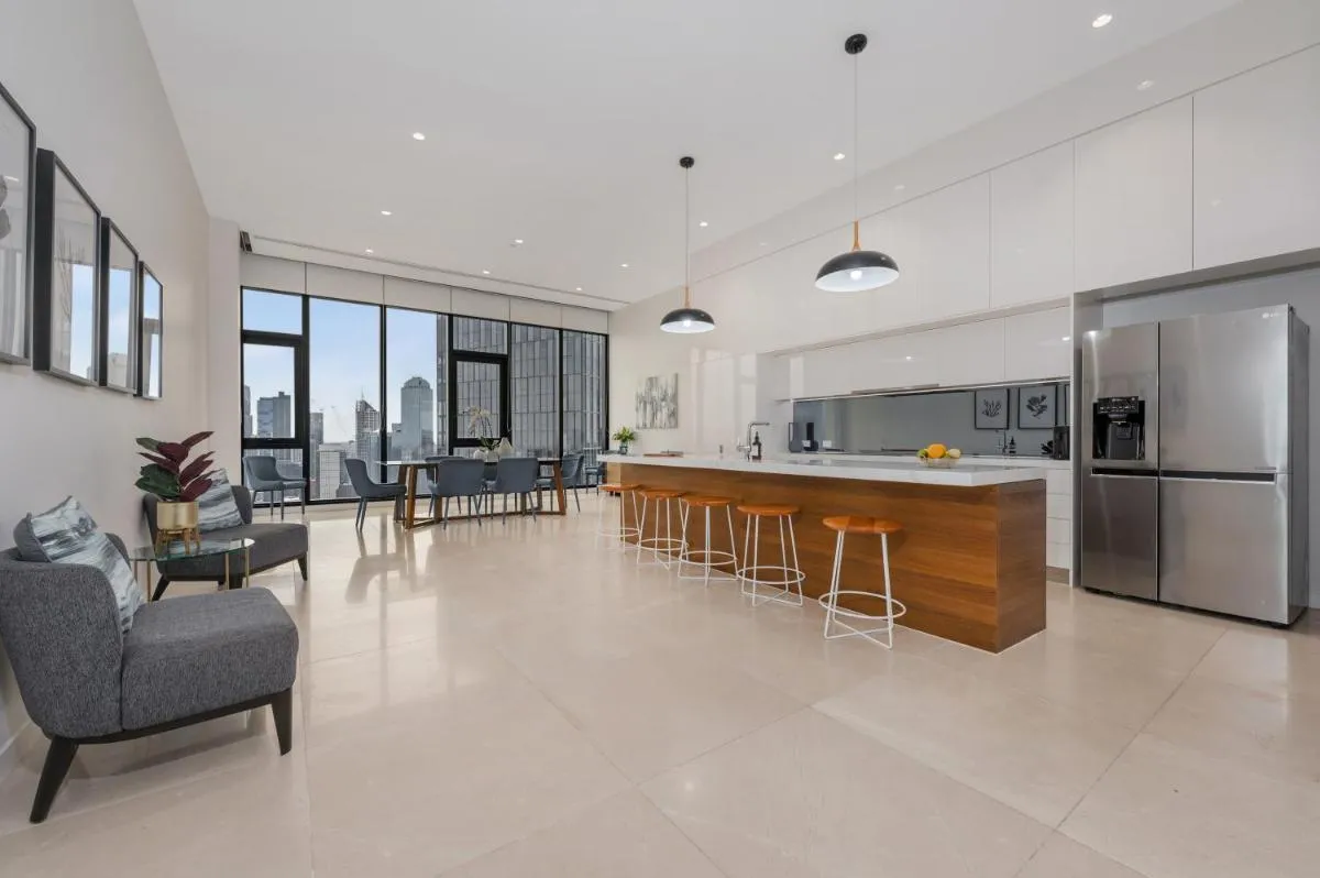 Image 2 of Melbourne City Apartments Panoramic Skyview Penthouse