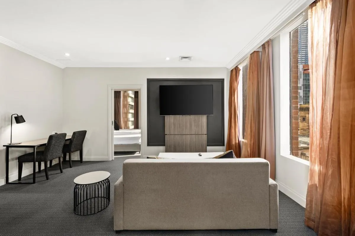 Image 6 of Melbourne City Suites