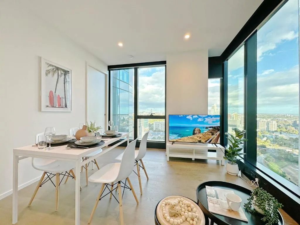Image of Melbourne Luxury Apartment Steps away from Crown
