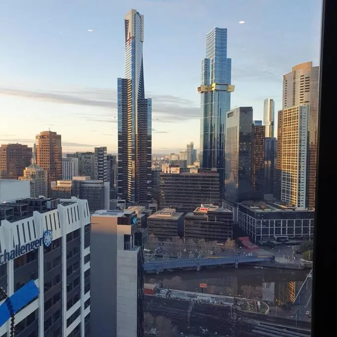 Image 3 of Melbourne Luxury Penthouse in prime location