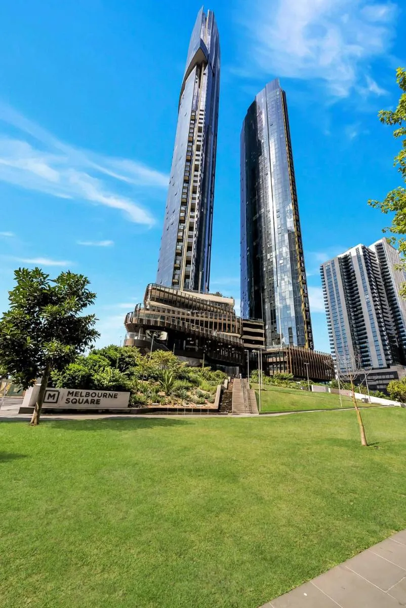 Image 5 of Melbourne Square Apartments