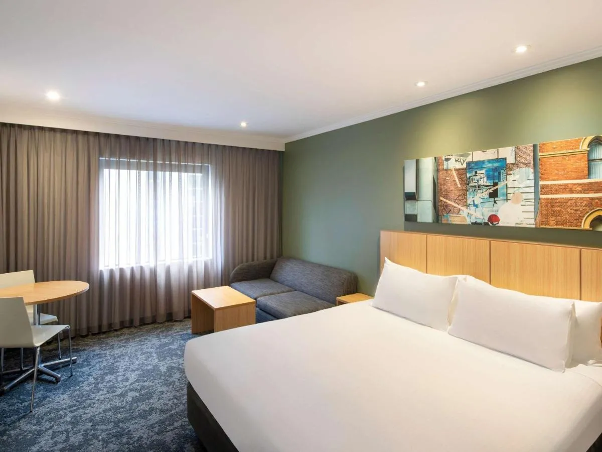 Image 5 of Mercure Melbourne Southbank