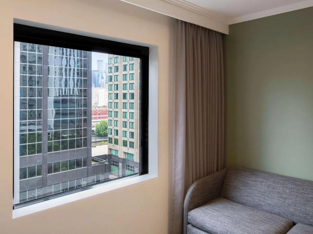 Image 6 of Mercure Melbourne Southbank