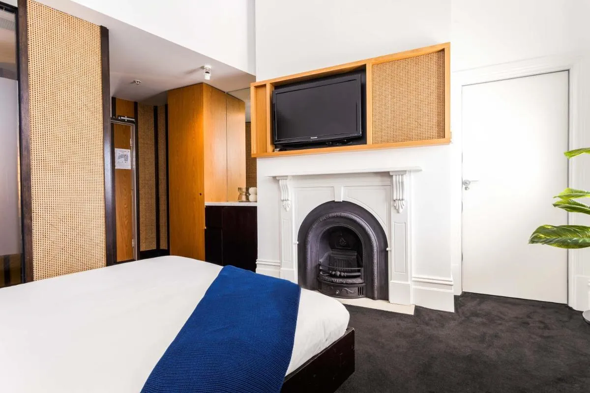 Image 6 of Middle Park Hotel