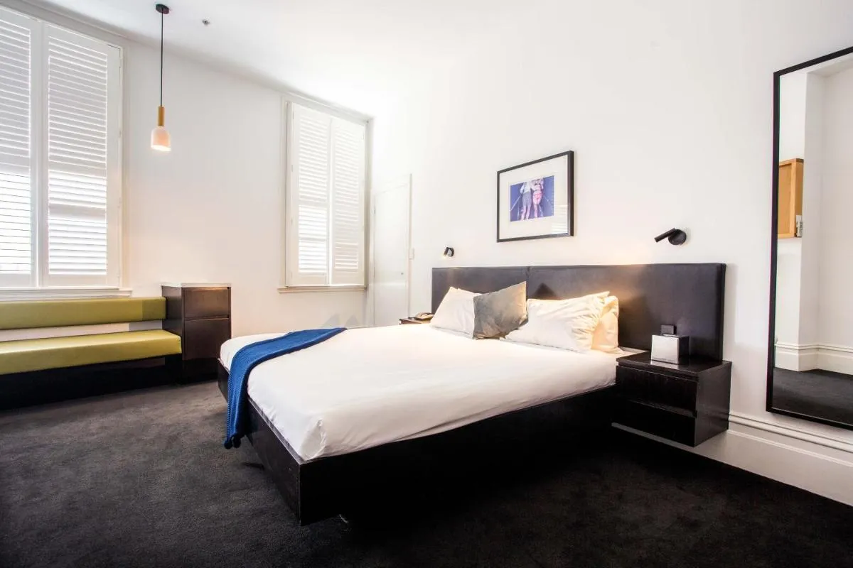 Image 1 of Middle Park Hotel