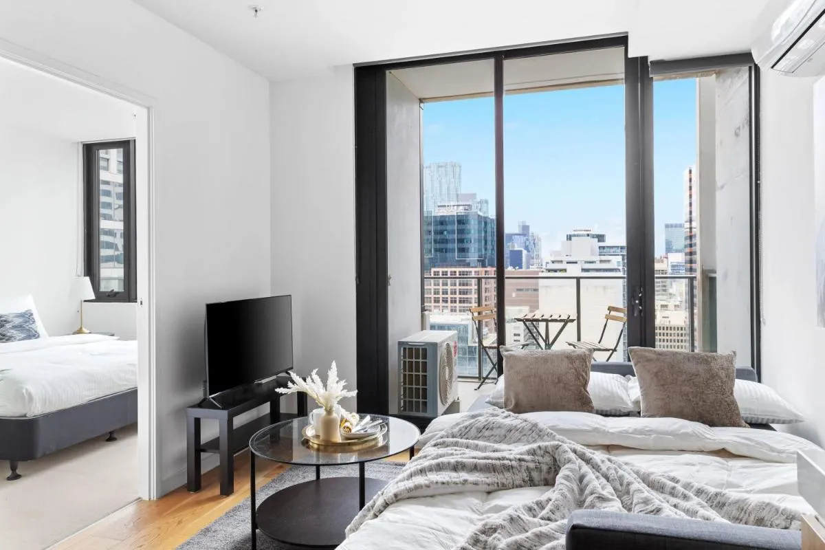 Image 1 of Modern 2BR Apt Next to Southern Cross FREE Parking