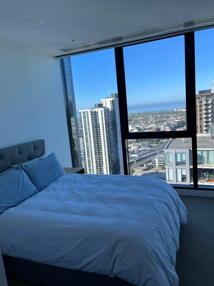 Image 3 of Modern 3 Bedroom Apartment with Amazing Views