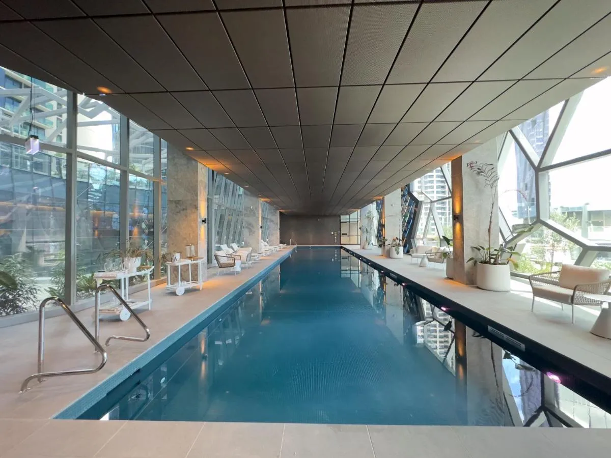 Image 3 of NEW Top Floor L70 CBD Luxury Apt