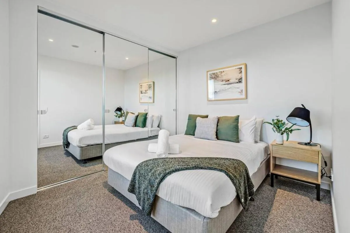 Image 1 of New 1B Sophistication Southbank