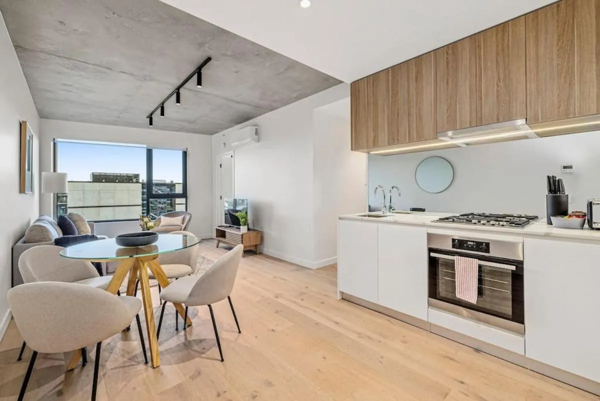 Image 4 of New 1B Sophistication Southbank