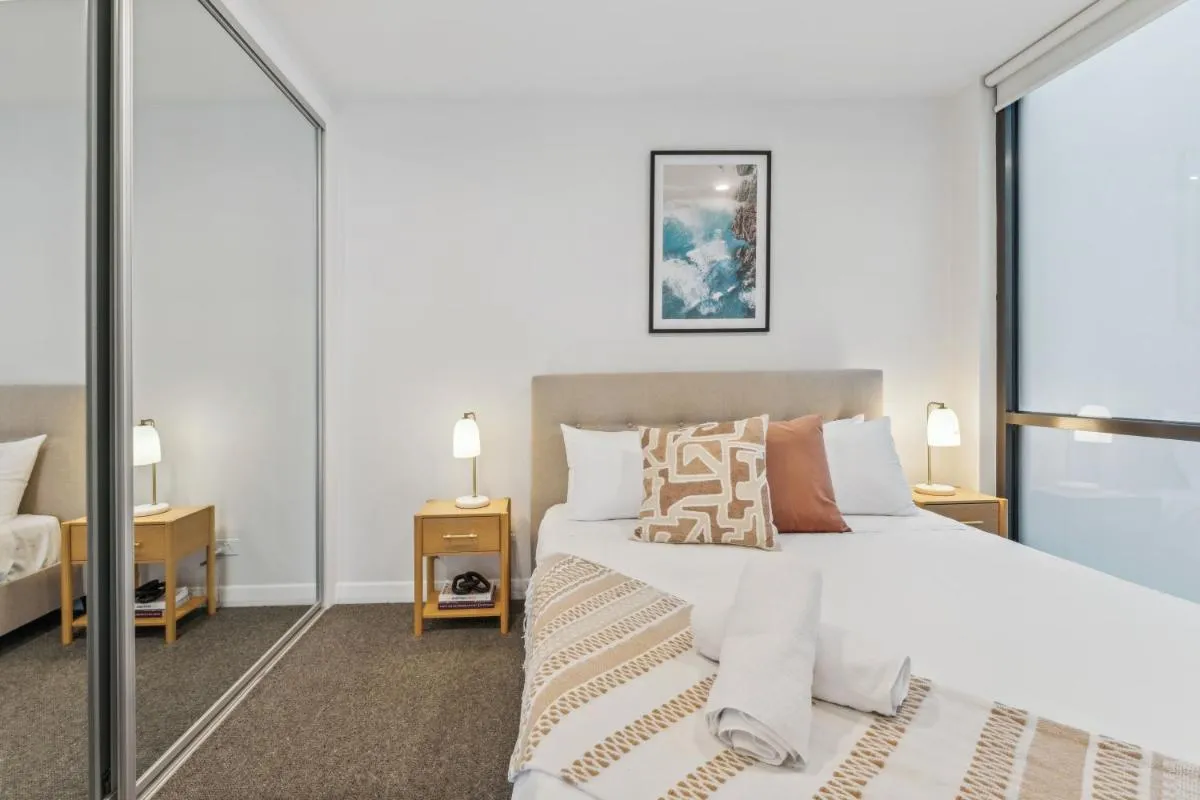 Image 1 of New! Book now for AFL finals 20 min from MCG