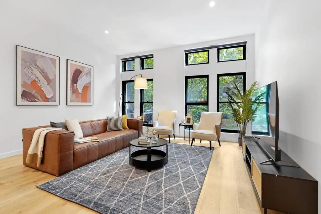 Image of NewYork Style loft 2B2B in Collins St