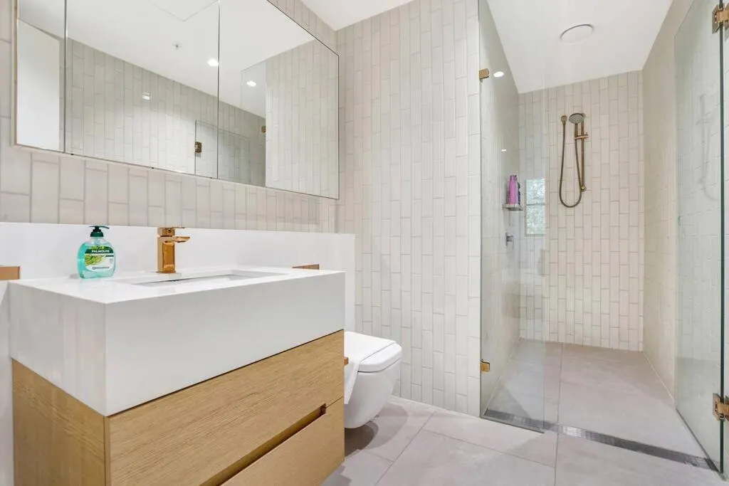 Image 6 of NewYork Style loft 2B2B in Collins St