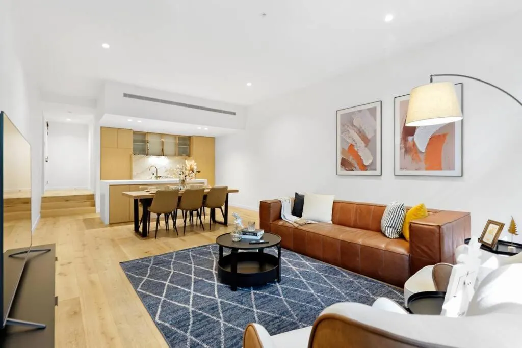 Image 3 of NewYork Style loft 2B2B in Collins St