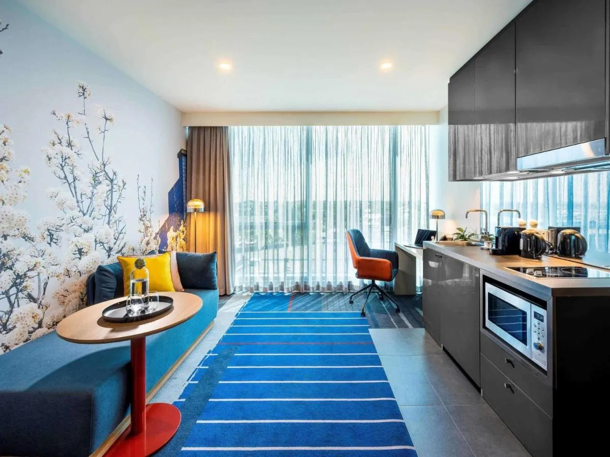 Image 2 of Novotel Melbourne Preston