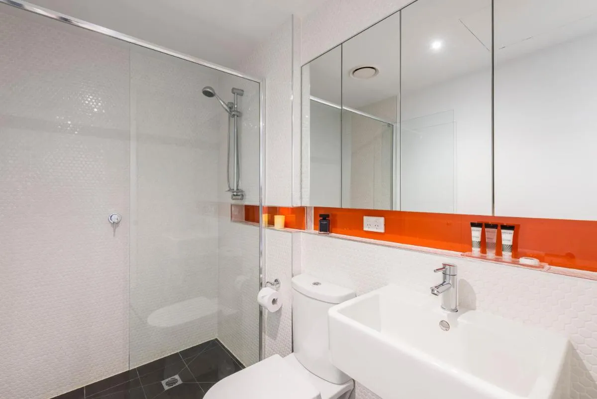 Image 3 of Oaks Melbourne South Yarra Suites