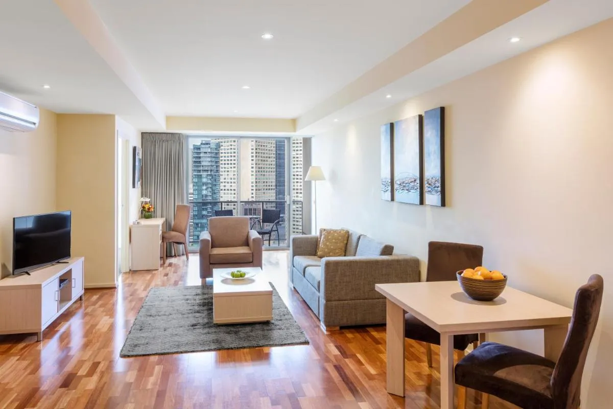 Image 6 of Oaks Melbourne on Lonsdale Suites