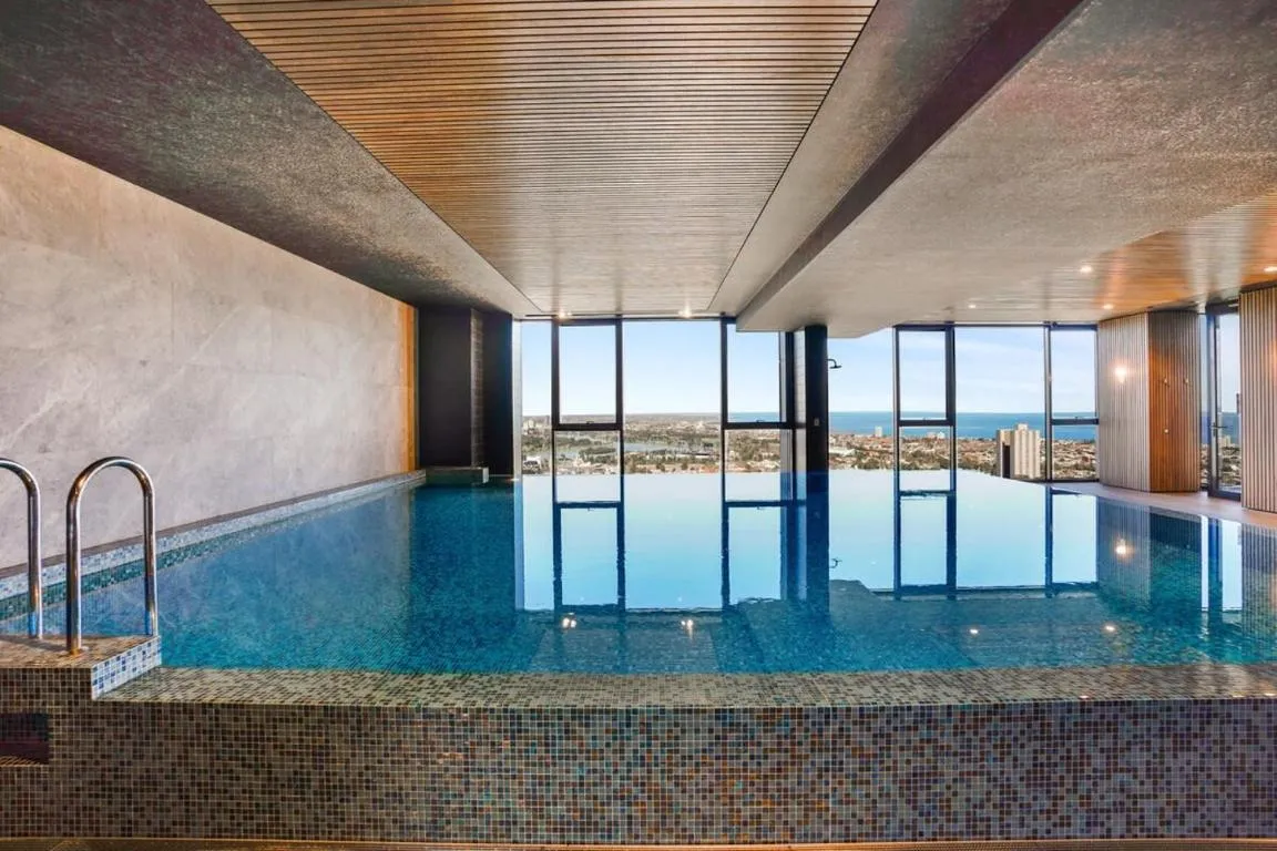 Image of Palladium Tower – Premium Southbank Apt w parking