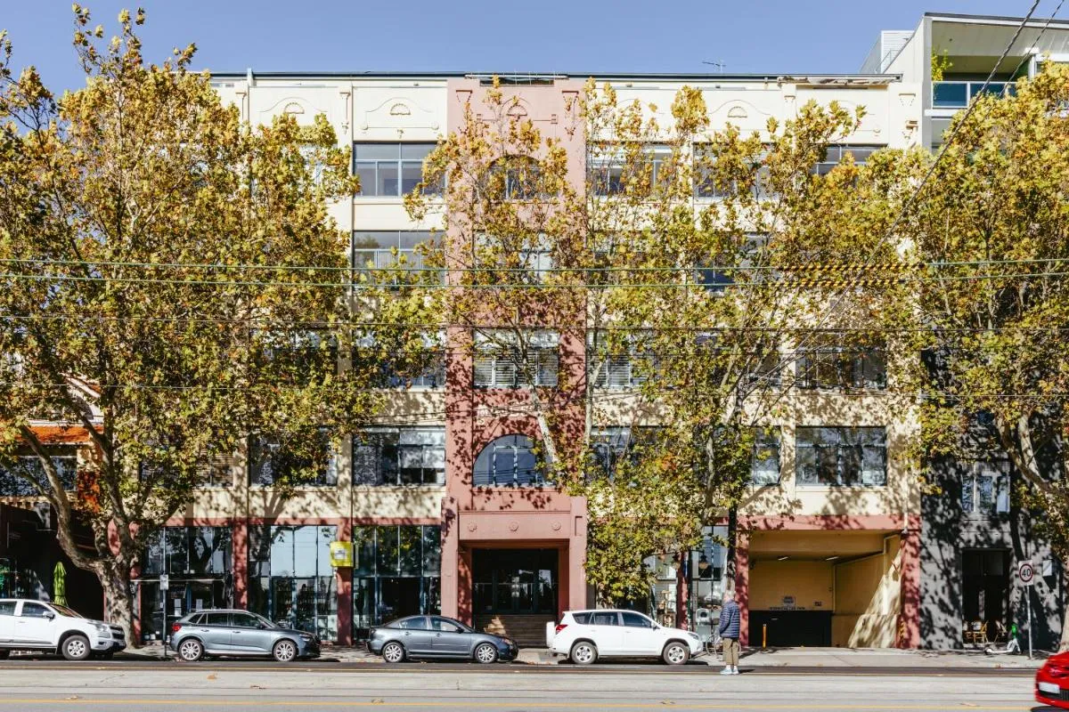 Image 6 of Paris End of St Kilda Apartment