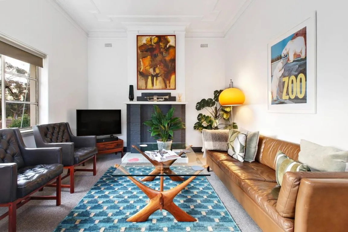 Image of Parkside Hideaway – Beautiful Art Deco near Zoo