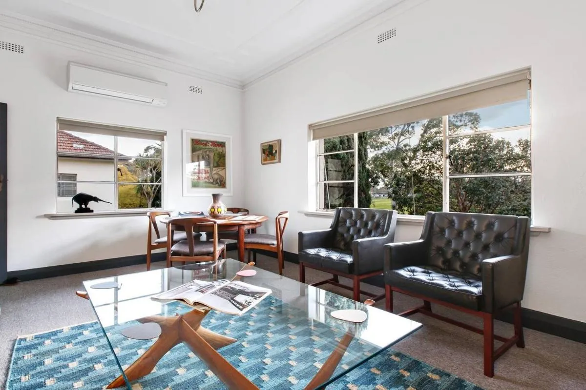 Image 3 of Parkside Hideaway – Beautiful Art Deco near Zoo