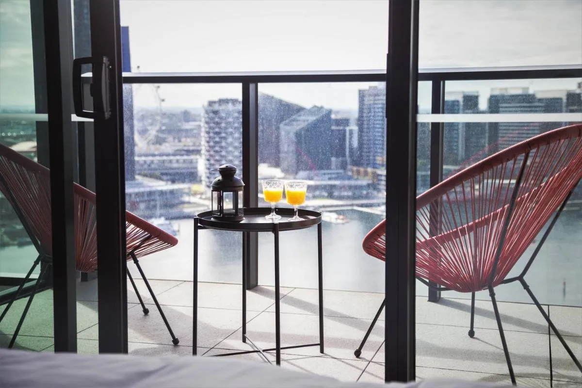 Image 2 of Pars Apartments – Collins Wharf Waterfront, Docklands
