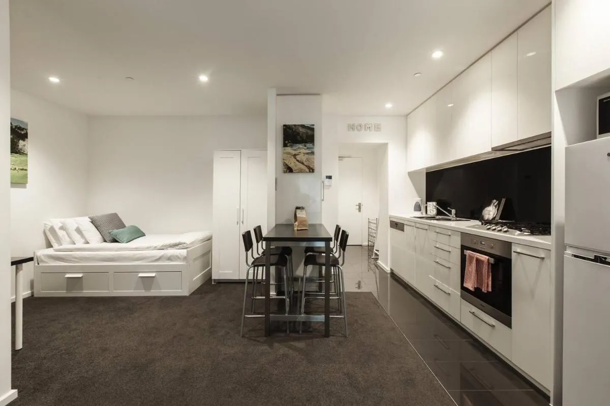 Image 4 of Peaceful Urban Living in the Heart of the Action