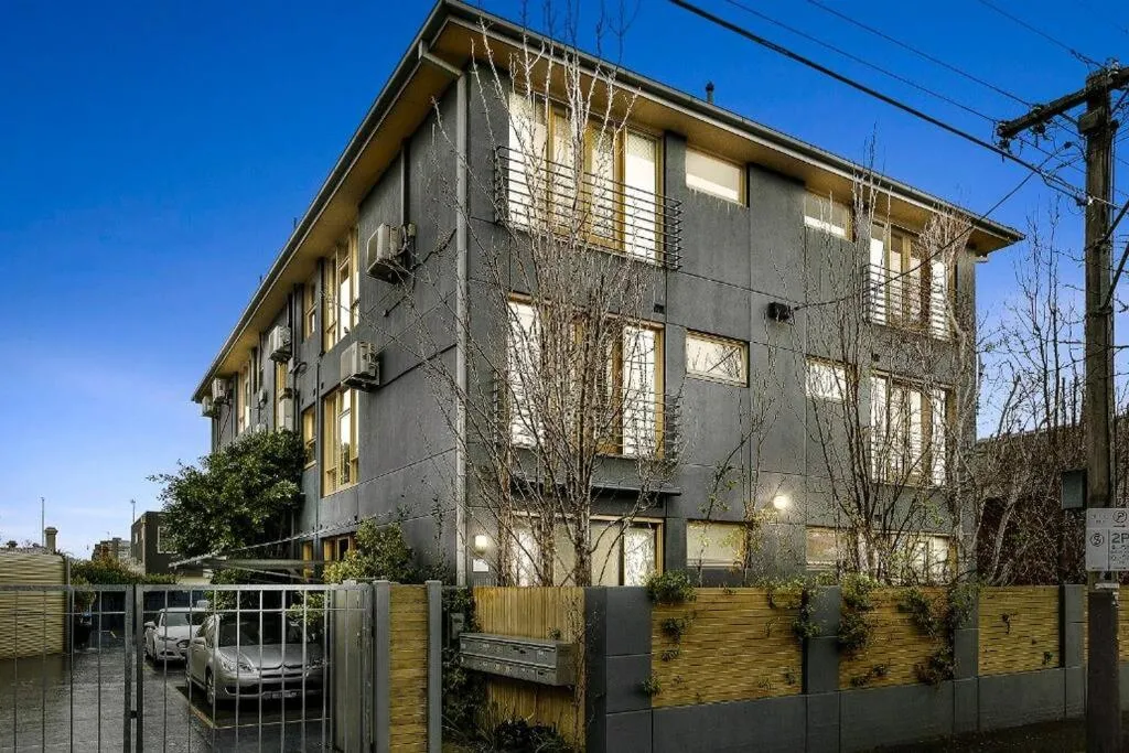 Image 4 of Prahran Chic & Cozy Retreat